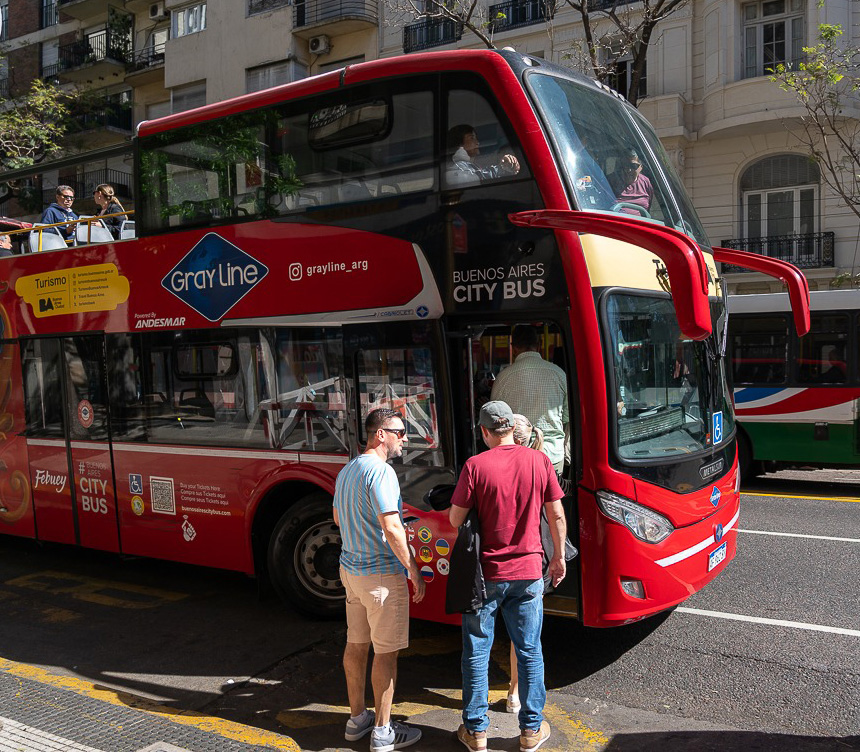Obelisk Viewpoint + Gray Line Hop-On Hop-Off 24h combo